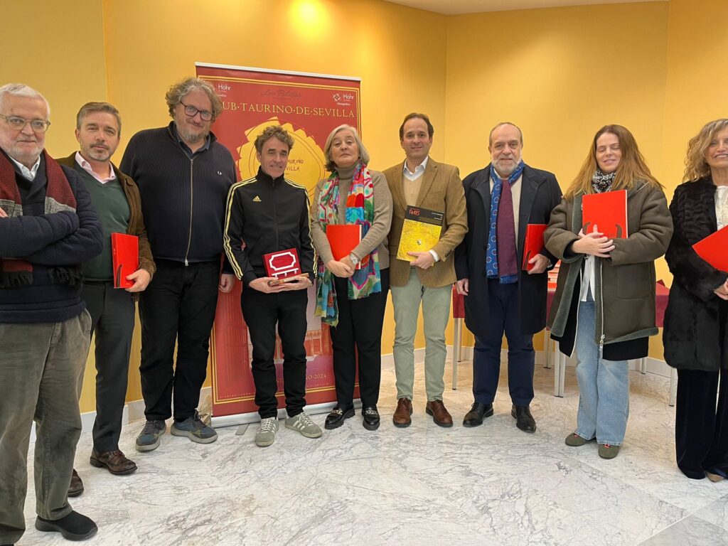 Cena-tertulia con la editorial "El Paseíllo" - 18 de Diciembre de 2025 22013